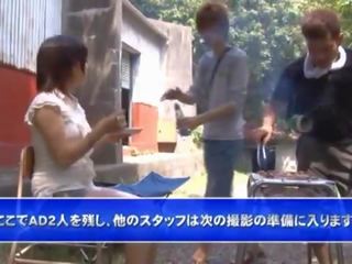 Kyoka Mizusawa Touches Her Groupmate's Meat Open Air