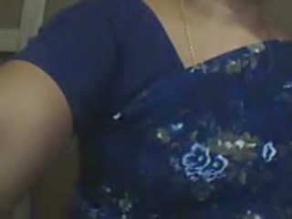 Mature Indian Aunty Showing Breasts
