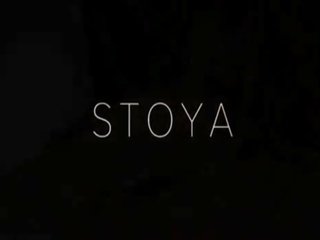 Stoya 訪問 肉光 的陰戶
