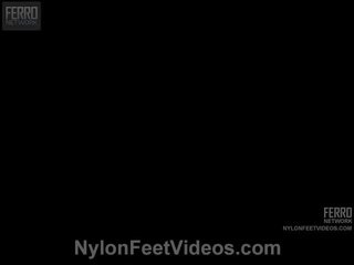 Aprilb nicholas concupiscente nylon pés vídeo