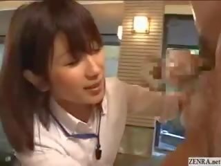 Félénk japán employee ad ki lányok kézimunka nál nél forró spring