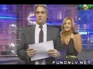 Boob slip na argentinke tv