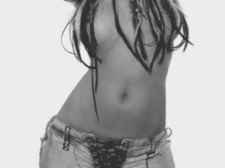 Christina Aguilera NUDE: http://bit.ly/1BVNmC1