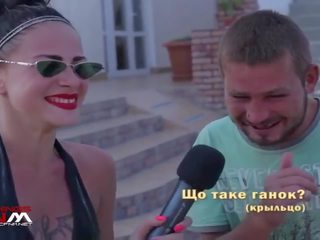 Venäläinen hottie interviews alasti poikaset & te päällä n