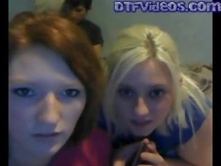 Webcam Threesome With 2 Horny Teen Pussies