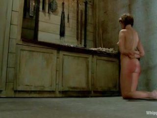 Seksi bokong maitresse madeline memiliki telanjang untuk wanita simpanan