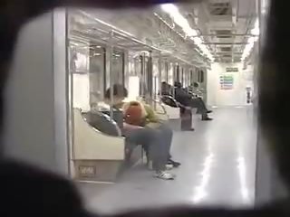 Jap cuplu public lovitură în tren
