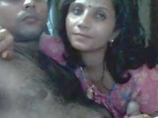 Intialainen naimisissa pari verkkokameran